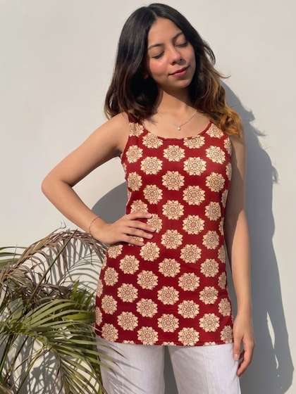 MULVARI Printed Sleeveless Short Tunic