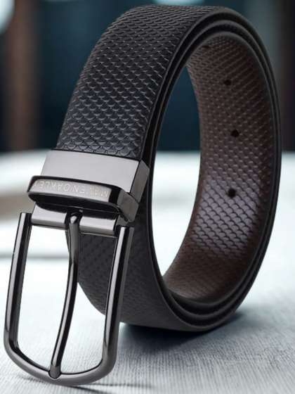 MAVEN OAKLEY Men
                      Textured Leather Reversible Belt