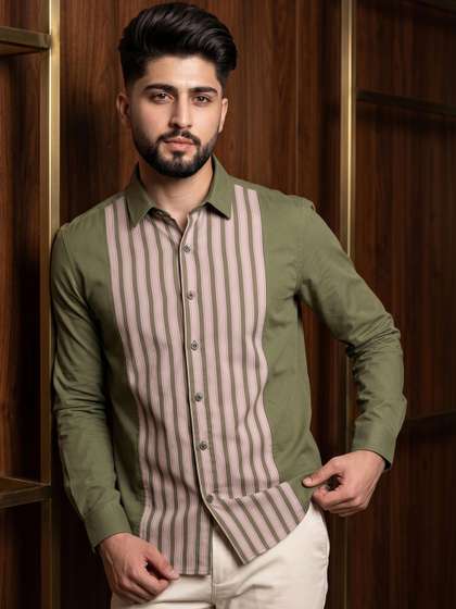 N AND J Men
                        Colourblocked Casual Shirt