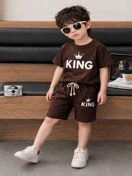 BLARY FASHION PLANET
                        Unisex Kids Printed T-shirt with Shorts