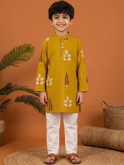 Readiprint Boys Ethnic
                    Motifs Printed Regular Pure Cotton Kurta with
                    Pyjamas