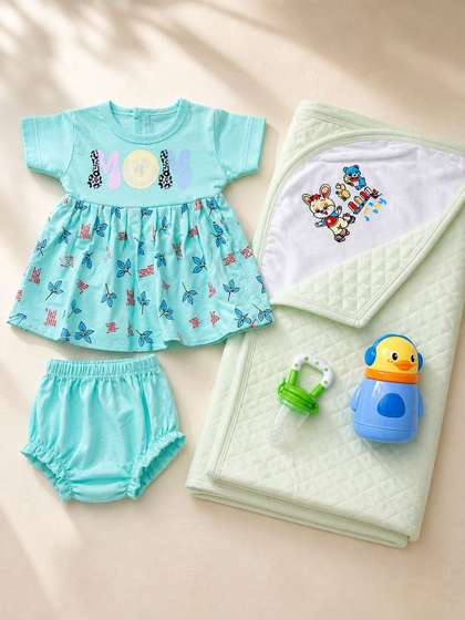 Milkymoon Kids Infants
                    Kids 8-Pcs Cotton Baby Apparel Gift Set