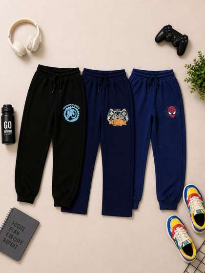 Parrot Crow Boys Pack of
                    3 Regular Fit Graphic Print Training Joggers