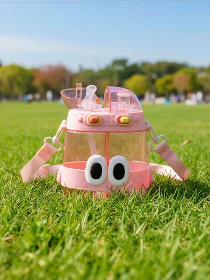 ZUZUVI Pink & White
                    Single Plastic Cartoon Characters Water Bottle