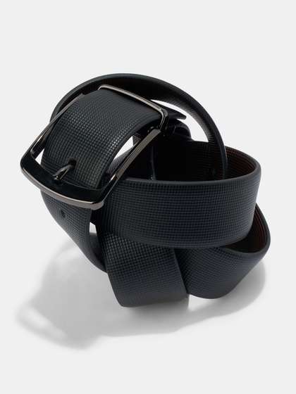 Urban Ranger by
                    pantaloons Men Textured Leather Reversible Formal
                    Belt