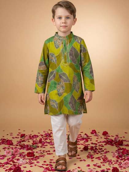 Readiprint Boys Ethnic
                    Motifs Printed Regular Thread Work Pure Cotton Kurta
                    with Pyjamas
