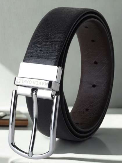 MAVEN OAKLEY Men
                    Textured Leather Reversible Belt