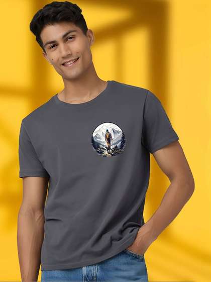 THE BEETLE HOUSE Men
                        Printed T-shirt