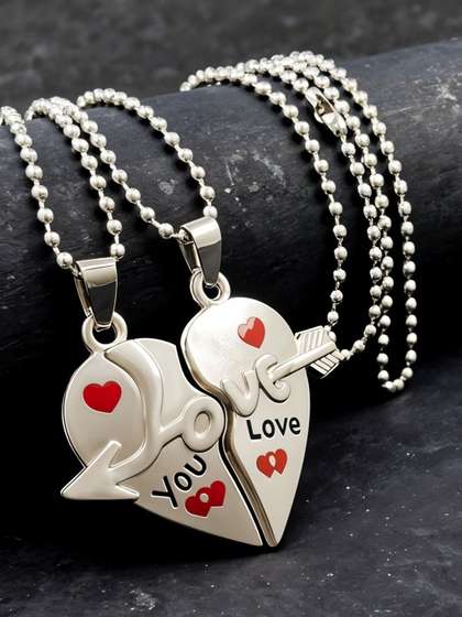 RAPPERSSHOP
                    Silver-Plated Heart Shaped Pendants with Chains