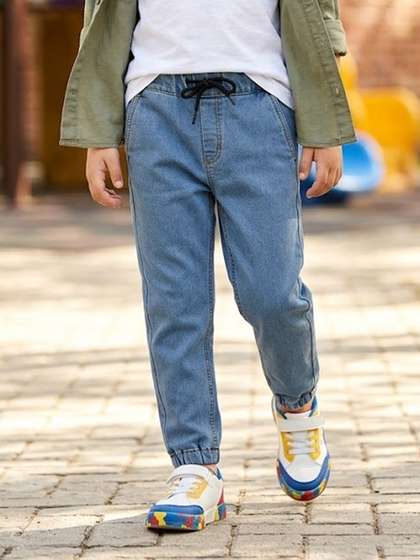 Urbano Juniors Boys Blue
                    Solid Slim Fit Denim Joggers