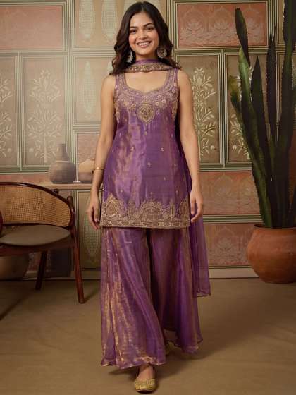 Sangria
                          Embroidered Silk Blend Sweetheart Neck Kurta
                          Sets