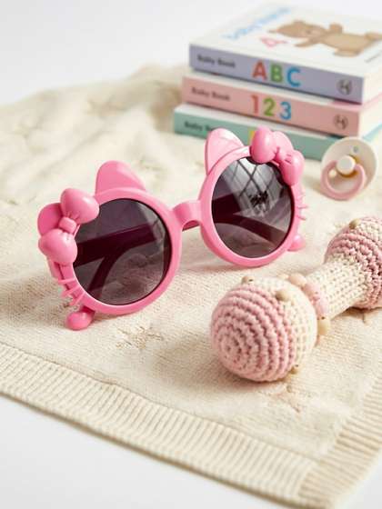 FUNGLASSES Kids Black
                    Lens & Pink Butterfly Sunglasses