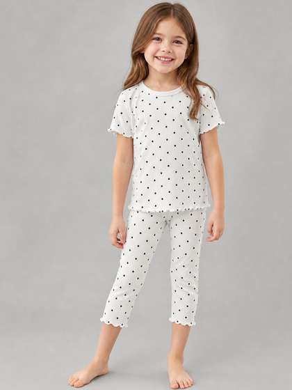 YK Girls Printed
                      T-shirt with Capris