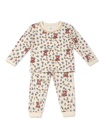 YK Girls Graphic Printed
                    T-shirt with Pyjamas