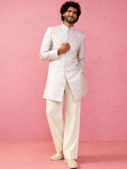 VASTRAMAY
                        Embroidered Mandarin Collar Indo-Western
                        Sherwani Set