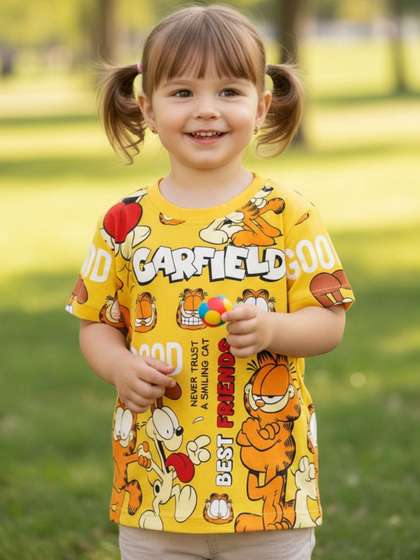 V-Mart Girls Printed
                      Round Neck T-Shirts