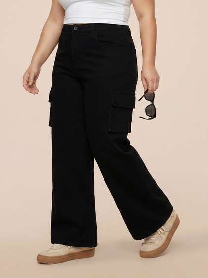 Sztori Plus Size Women
                      Relaxed Fit Cargo Style Stretchable Jeans