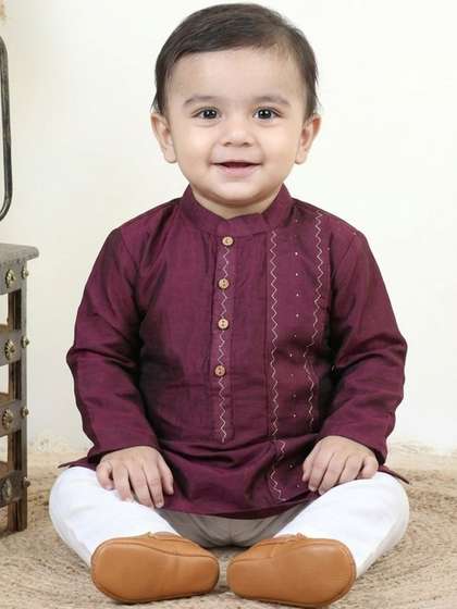 Here&Now X Kinder
                    Kids Boys Ethnic Motifs Embroidered Regular Thread
                    Work Pure Cotton Kurta with Pyjamas