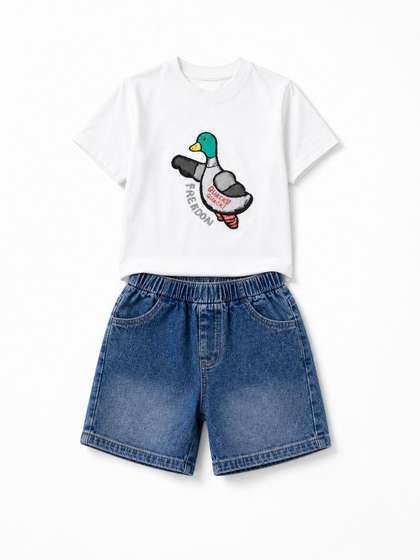 YK Boys Graphic Printed
                    Pure Cotton T-shirt with Shorts