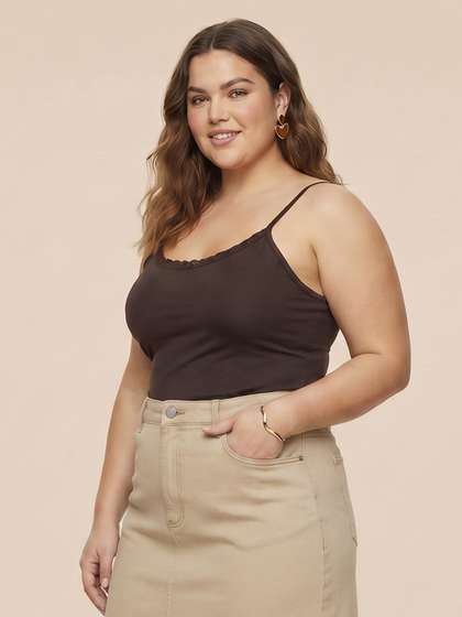 Sztori Plus Size
                          Fitted Shoulder Straps Tank Top
