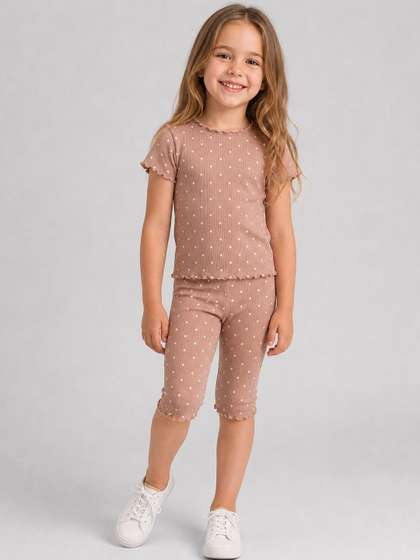 YK Girls Printed
                            T-shirt with Pyjamas