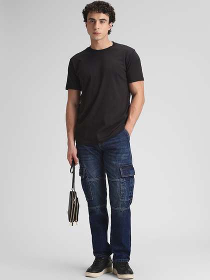 Klub Fox Men
                        Straight Fit Cargos Jeans