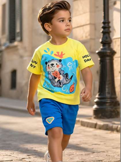 Thelittlebunny
                        Unisex Kids Printed T-shirt with Shorts