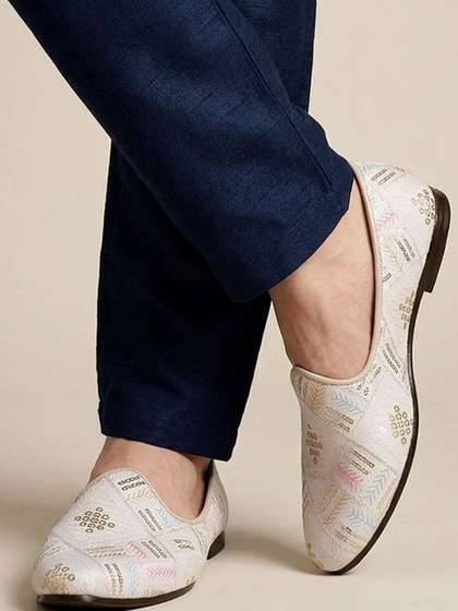 CATBIRD Men Textured
                        Loafers