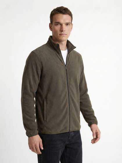 Octave Mock Collar
                        Sweatshirt