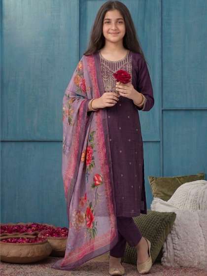 VOGAAN JUNIOR Girls
                    Floral Embroidered Regular Thread Work Kurta with
                    Trousers & With Dupatta