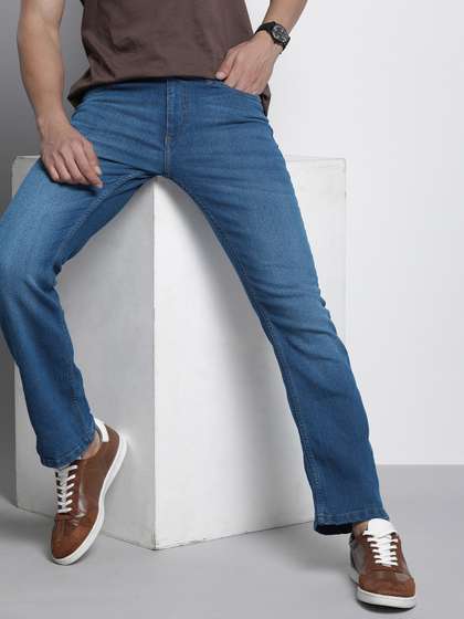 The Indian Garage Co
                        Men Bootcut Light Fade Stretchable Jeans