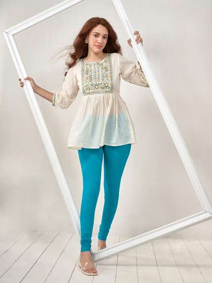 LYRA Women Blue
                          Solid Churidar Length Leggings