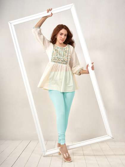 LYRA Women Blue
                        Solid Churidar-Length Leggings