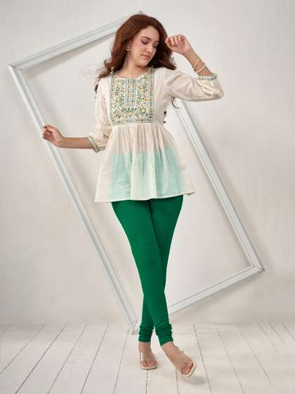 LYRA Women Green
                        Solid Churidar-Length Leggings