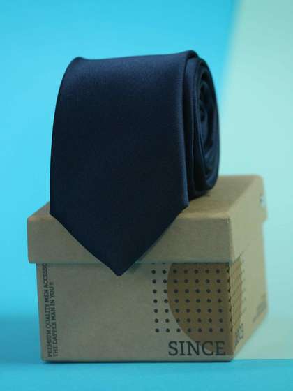 Tossido Men Blue Solid
                    Skinny Tie