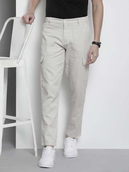 The Indian Garage Co
                        Men Slim Fit Pure Cotton Cargos