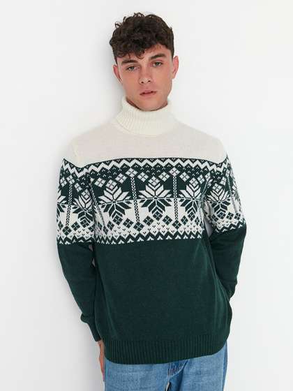 Trendyol Men Green & Off White Floral Printed Pullover