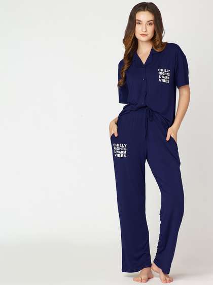 I like me Typography
                        Printed Night suit