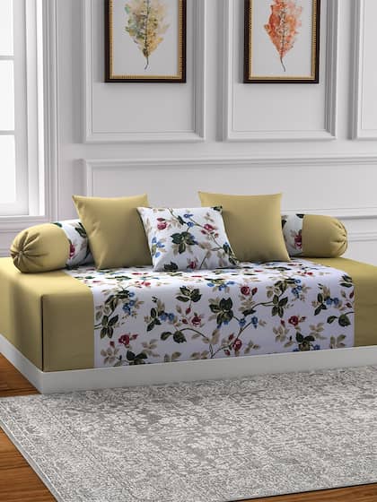 SWAYAM Green & Off-White Printed Diwan Set with Bolster & Cushion Covers