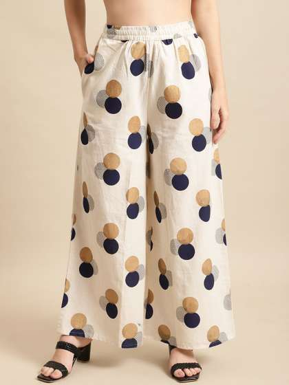 Pistaa Women Printed Flared Palazzos