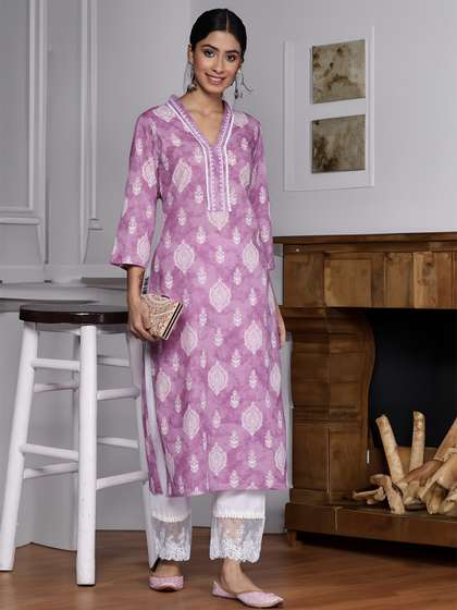 Varanga Lavender Floral Jaipuri Printed V-Neck Cotton Straight Kurta