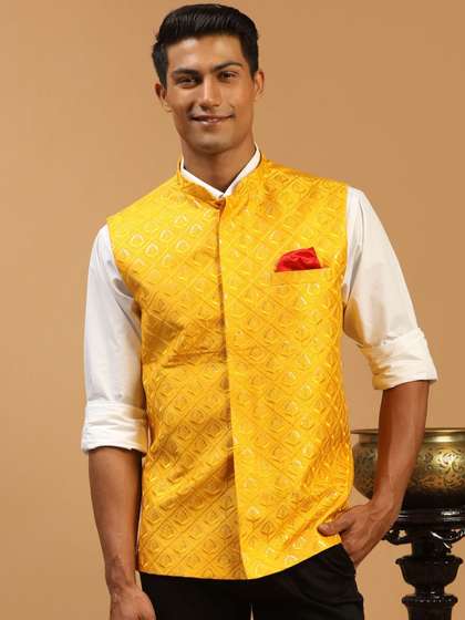 VASTRAMAY Men Embellished Woven Nehru Jacket