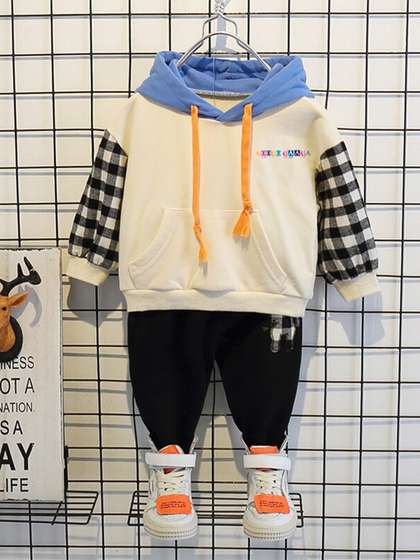 Googo Gaaga Infant Boys
                    Printed Pure Cotton T-shirt with Joggers
