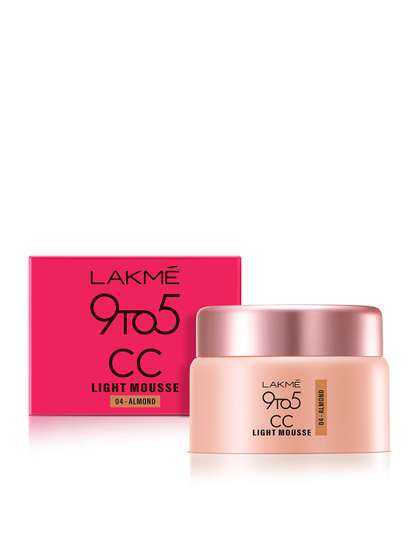 Lakme 9to5 CC
                          Light Mousse with Vitamin E 25g - Almond 04