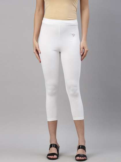 TWIN BIRDS Women
                        Solid Skinny Fit Three-Fourth Length Stretch
                        Cotton Capri Legging