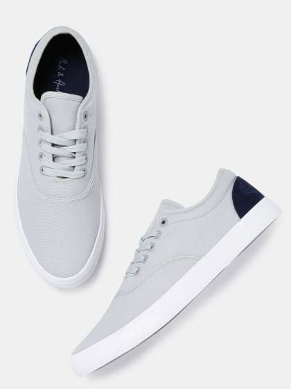 mast and harbour grey sneakers