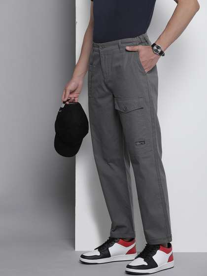 The Indian Garage Co
                        Men Relaxed Fit Ripstop Cargo Trousers