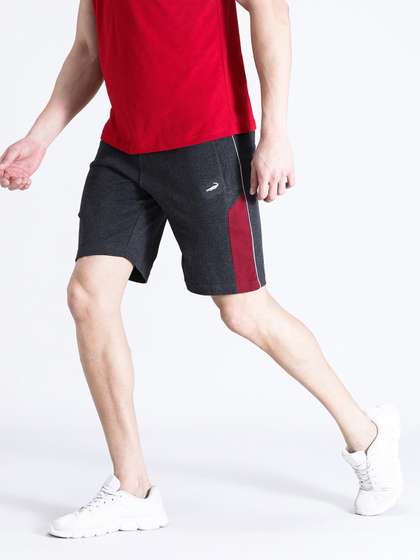Crocodile Men
                        Colourblocked Cotton Slim Fit Shorts