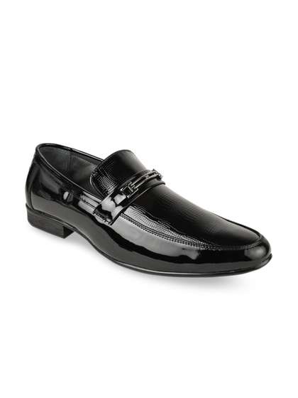 Price History of Regal Men Textured Round Toe Formal Loafers (6