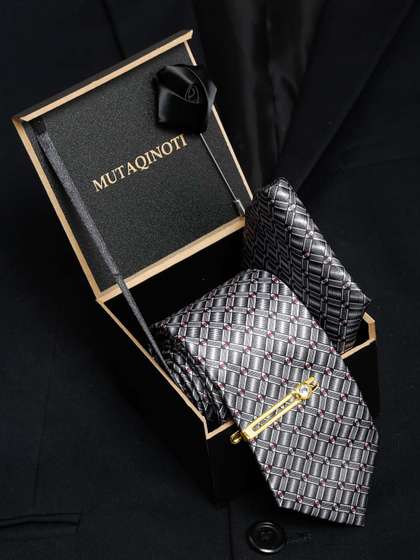 MUTAQINOTI Men Set Of 4
                    Formal Accessory Gift Set